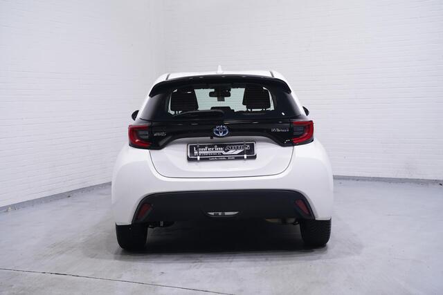 Toyota YARIS 1.5 Hybrid Dynamic NAP 1e eigenaar camera lane-assist stuurbediening Navigatie DAB climate-controle bleutooth botsbeveiliging electrisch-pakket