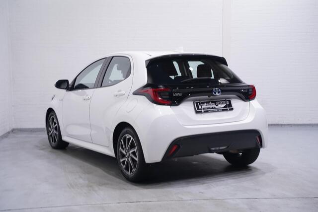 Toyota YARIS 1.5 Hybrid Dynamic NAP 1e eigenaar camera lane-assist stuurbediening Navigatie DAB climate-controle bleutooth botsbeveiliging electrisch-pakket