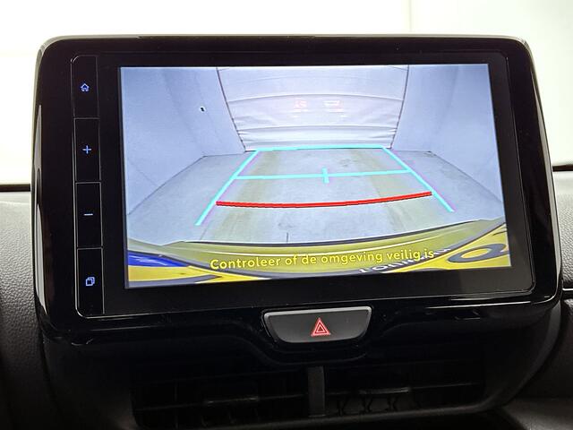 Toyota YARIS Cross 1.5 Hybrid Explore | 1e Eigenaar | NIEUW GELEVERD & ONDERHOUDEN | Stoelverwarming | PDC voor en achter |