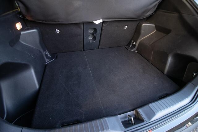 Toyota YARIS Cross 1.5 Hybrid 115 Dynamic | Carplay | Stoel Stuur verwarming | Camera |