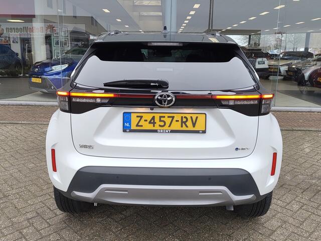 Toyota YARIS Cross 1.5 Hybrid 130 Launch Edition | Head-Up Display | JBL | Sensoren