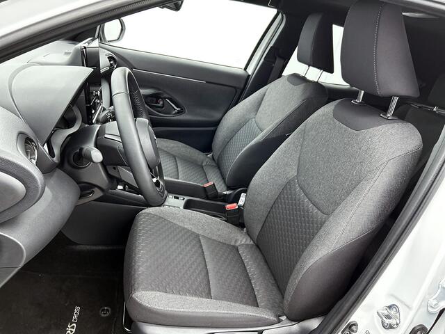 Toyota YARIS Cross Hybrid 115 Dynamic | Stoelverwarming | Stuurwielverwarming |