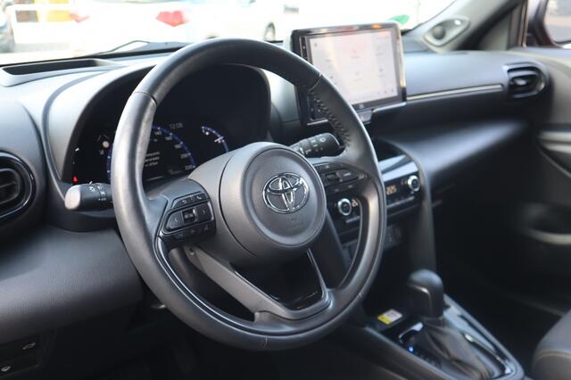 Toyota YARIS Cross 1.5 Hybrid Adventure | Trekhaak | JBL | Blindspot
