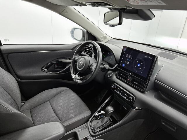 Toyota YARIS 1.5 Hybrid 115 First Edition