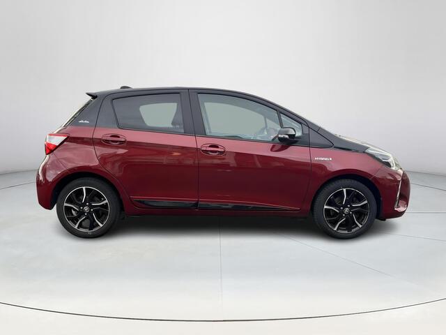 Toyota YARIS 1.5 Hybrid Bi-Tone | Stoelverwarming | Keyless Entry | LMV
