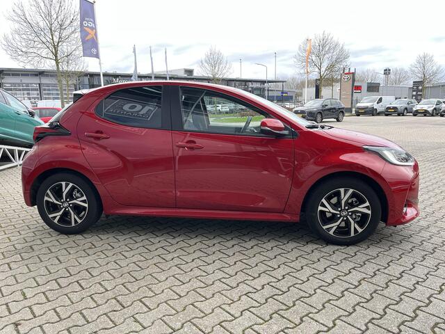Toyota YARIS 1.5 Hybrid 115 Dynamic Comfort Pack