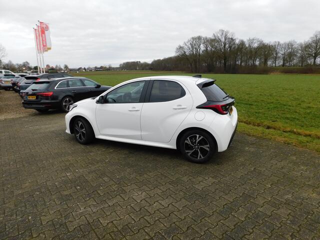 Toyota YARIS 1.5 Hybrid 115 Dynamic ACC, PDC, CAMERA, CARPLAY