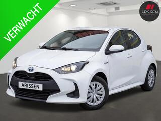 toyota-yaris-1.5-hybrid-style