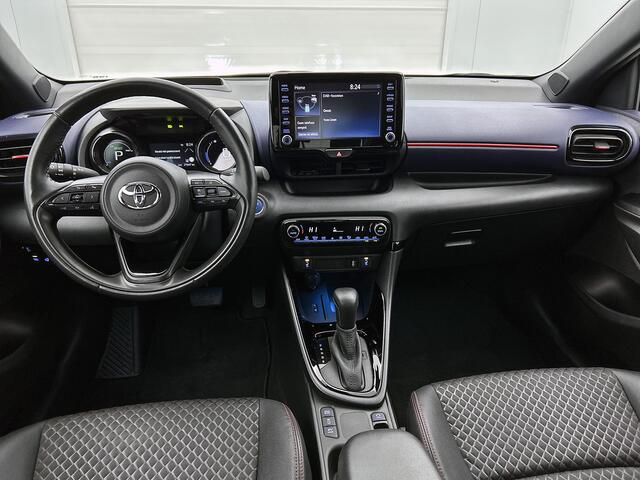 Toyota YARIS 1.5 Hybrid Style | Parkeersensoren Achter | Head Up Display | Stoel / Stuurwielverwarming | Apple Carplay / Android Auto |