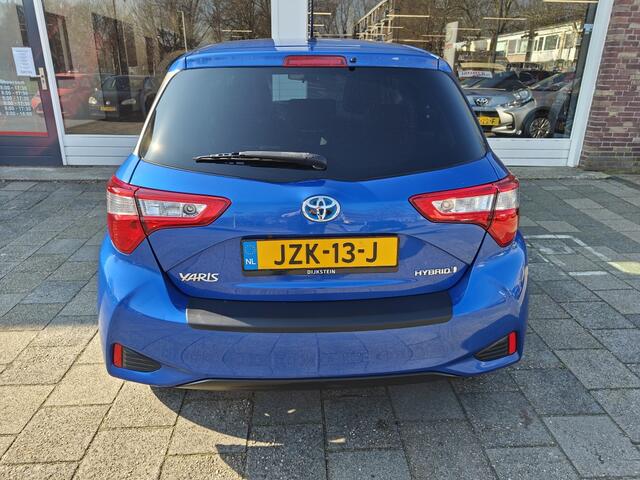 Toyota YARIS 1.5 Hyb. Dynamic