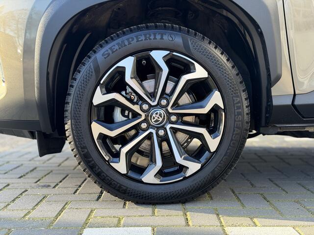 Toyota YARIS Cross 1.5 Hybrid Style | GEEN AFLEVERKOSTEN | Elektrische achterklep, Parkeersensoren, Dodehoekdetectie