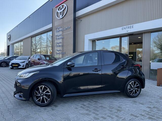 Toyota YARIS 1.5 Hybrid Dynamic Limited | Stoelverwarming | Parkeersensoren