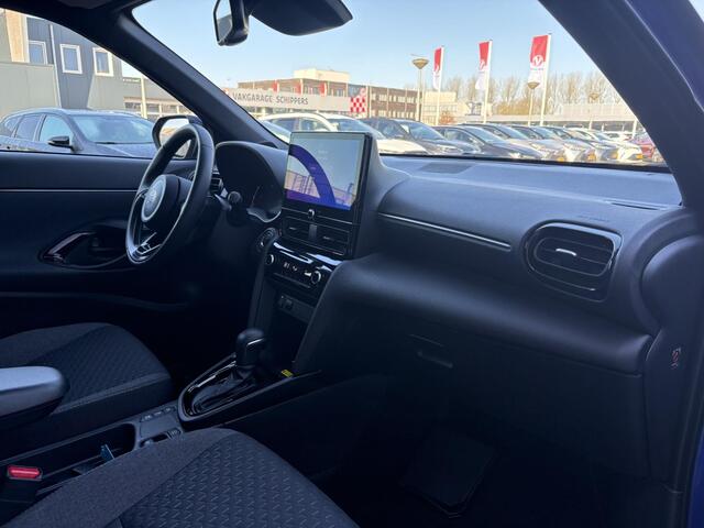 Toyota YARIS Cross 1.5 Hybrid 115 Business Plus