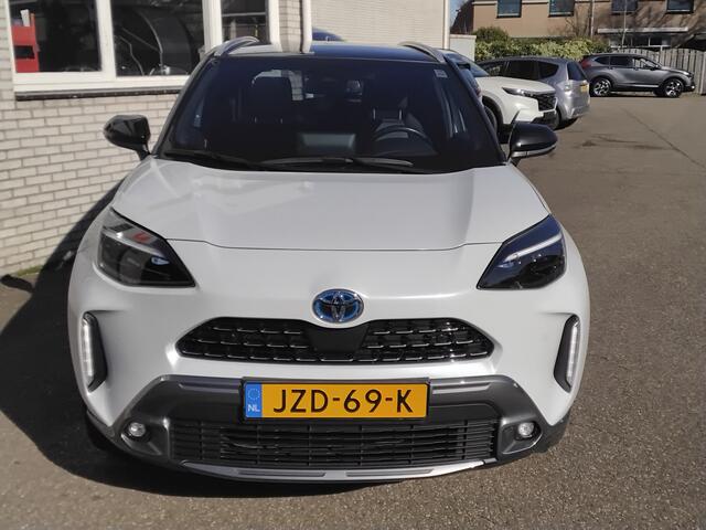 Toyota YARIS Cross 1.5 Hybrid Adventure ,two tone,HUD,BSM,pano,