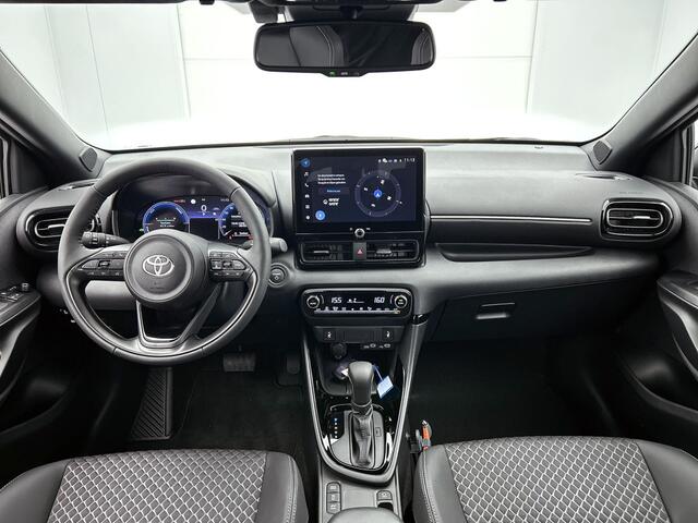 Toyota YARIS 1.5 Hybrid 130 Executive *NIEUW*