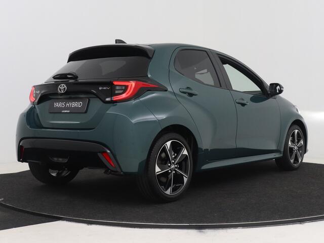 Toyota YARIS 1.5 Hybrid 130 Executive Dodehoek | Parkeersensoren | 130pk!