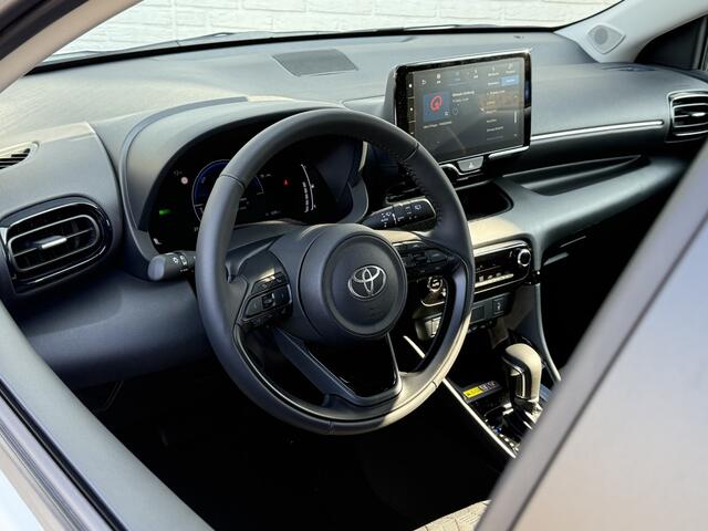 Toyota YARIS 1.5 Hybrid 115 Dynamic | ACC | CarPlay | Camera | LED | Winter-Pakket