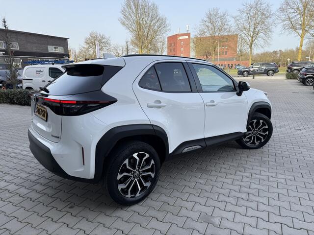 Toyota YARIS Cross 1.5 Hybrid Dynamic | Stoelverwarm | PDC v/a | Navi |