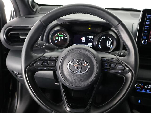 Toyota YARIS 1.5 Hybrid Executive | JBL speakers | Headup display| Leder interieur | Stoelverwarming