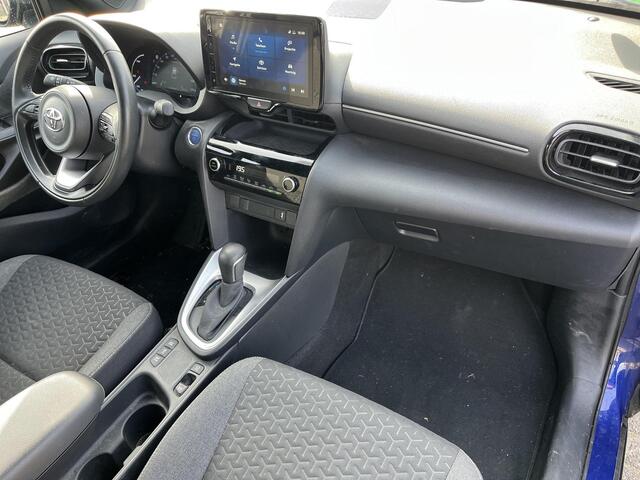 Toyota YARIS Cross 1.5 Hybrid First Edition | Trekhaak | Carplay | 1e eigenaar | Dealer onderhouden |