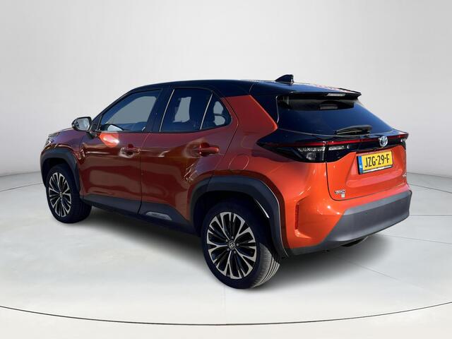 Toyota YARIS Cross 1.5 Hybrid Executive | JBL audio | Stoelverwarming | Head up display | 18 inch LM-velgen |