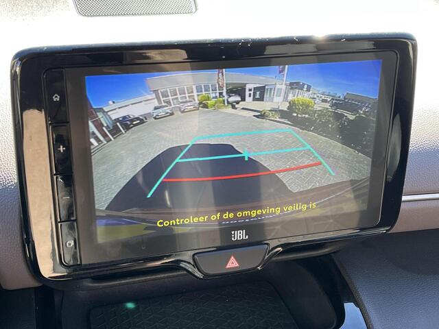Toyota YARIS Cross 1.5 Hybrid Executive | JBL audio | Stoelverwarming | Head up display | 18 inch LM-velgen |