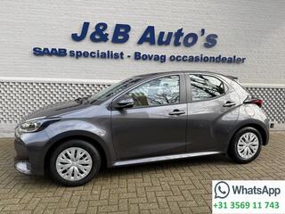 toyota-yaris-1.5-hybrid-active-auto