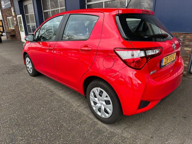Toyota YARIS 1.5 VVT-I ACTIVE CAMERA. CR.CONTR. CLIMA. AUTOMAAT. ALL.IN.PRIJS