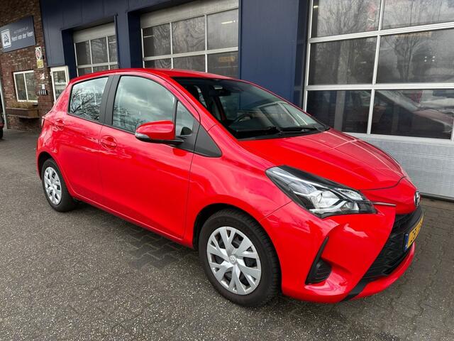 Toyota YARIS 1.5 VVT-I ACTIVE CAMERA. CR.CONTR. CLIMA. AUTOMAAT. ALL.IN.PRIJS