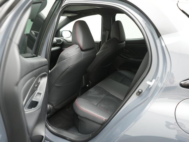 Toyota YARIS 1.5 Hybrid 130 PK GR SPORT ||GR SPORT + Pack||