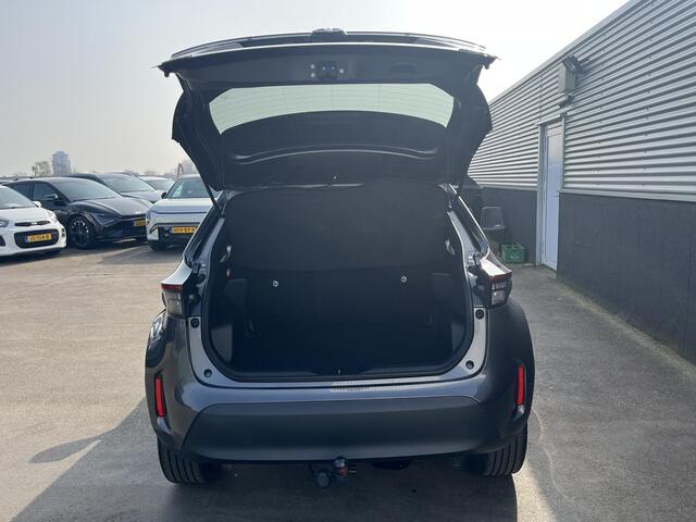 Toyota YARIS Cross 1.5 Hybrid First Edition Trekhaak, Nieuw geleverd, Dealeronderhouden, 1e eign. LED, LMV, Navigatie, Achteruitrijcamera, Smart Key