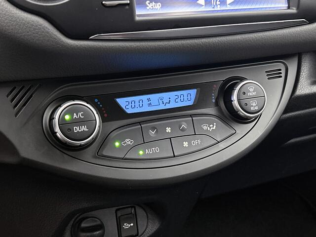 Toyota YARIS 1.5 VVT-i Active | Airco | Climate Control | Cruise Control | All Seasonbanden