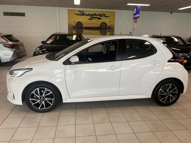 Toyota YARIS 1.5 Hybrid Dynamic
