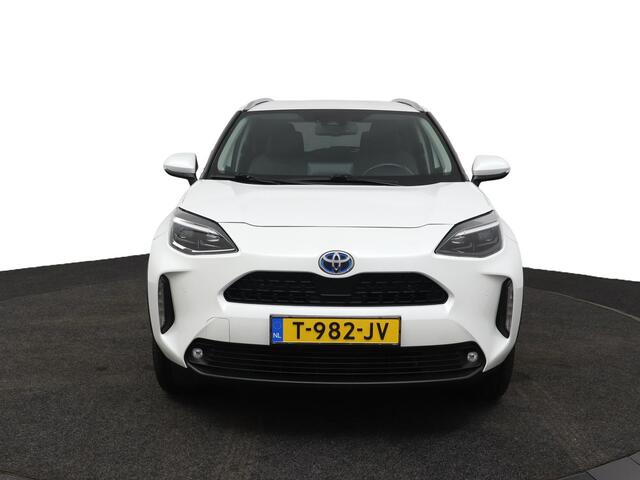 Toyota YARIS Cross 1.5 Hybrid Executive Limited | Adaptive Cruise Control | Achteruitrijcamera | Dodehoekdetectie | Stoelverwarming | Stuurverwarming | Elektrische achterklep |