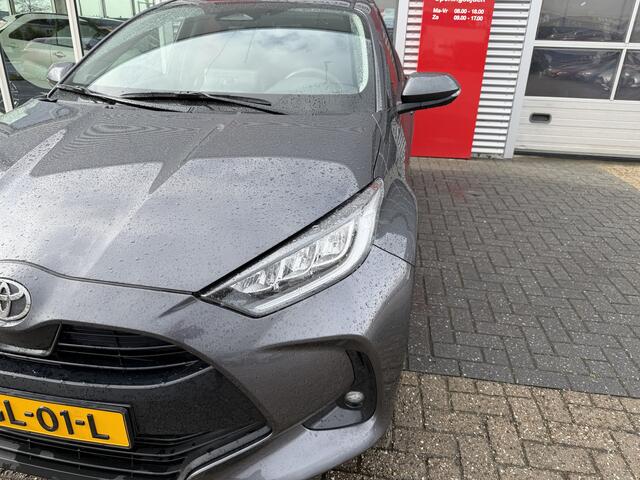 Toyota YARIS 1.5 Hybrid 115 First Edition *Met Trekhaak!*