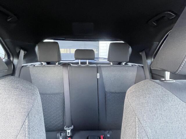 Toyota YARIS Cross 1.5 Hybrid Dynamic Winterpack All season