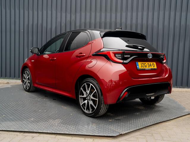 Toyota YARIS 1.5 Hybrid Executive | Bi-Tone | 17'' | Stoelverw. | Apple Carplay/ Android Auto | Prijs Rijklaar!!