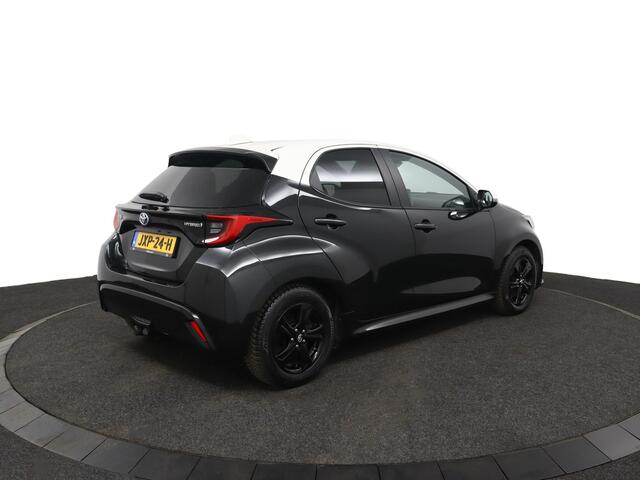 Toyota YARIS 1.5 Hybrid Executive | Apple Carplay / Android auto | Half lederen bekleding | Trekhaak | Keyless |