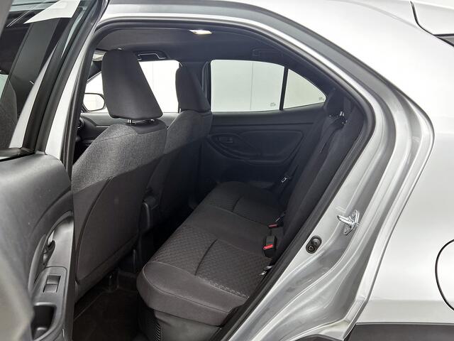 Toyota YARIS Cross 1.5 Hybrid Dynamic Comfort Pack | Stoelverwarming | Stuurwielverwarming |