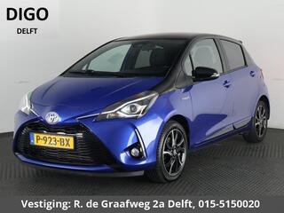 toyota-yaris-1.5-hybrid-bi-tone--c