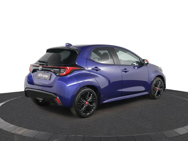 Toyota YARIS 1.5 Hybrid Tokyo Spirit | Apple Carplay/Android Auto | Parkeersensoren | JBL Audio | Leer | 4Seizoenenbanden |
