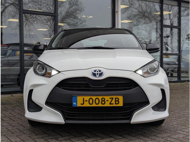 Toyota YARIS 1.5 Hybrid Active | All season | ACC | Climate control | Navi | Apple carplay / Android auto