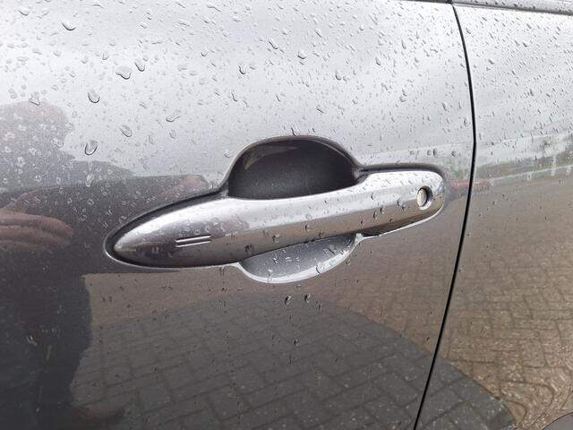 Toyota YARIS Cross 1.5 Hybrid 115 Dynamic Limited met Comfort Pack