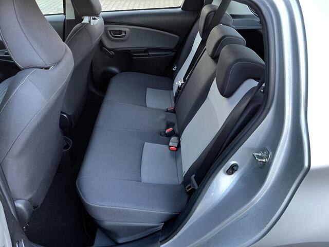 Toyota YARIS 1.5 HYB. ASPIRATION / Bluetooth / Achteruitrij camera