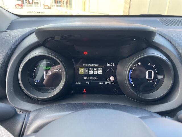 Toyota YARIS 1.5 Hybrid Dynamic | Org NL en 1e Eigenaar | 35.000 Km |