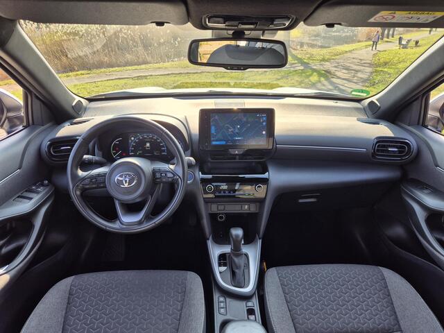 Toyota YARIS Cross 1.5 Hybrid Dynamic Team D