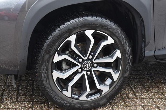 Toyota YARIS Cross 1.5 Hybrid First Edition Automaat | Navigatie | All-seasons | Camera | 12 mnd BOVAG garantie | Whatsapp 06-53188999