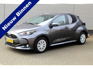 toyota-yaris-1.5-hybrid-active-i-ca