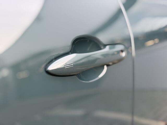 Toyota YARIS Cross 1.5 Hybrid 130 Style Edition 2026 Parkeersensoren, Dodehoekdetectie, Navigatie