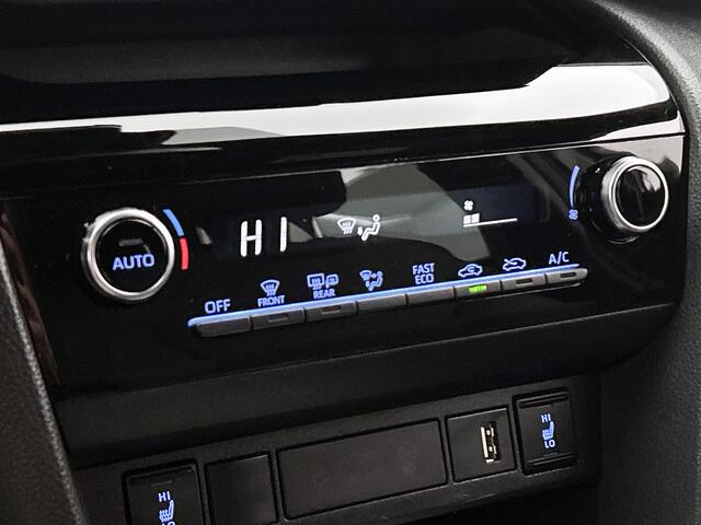 Toyota YARIS Cross 1.5 Hybrid Executive Limited | BTW Voertuig | Stoelverwarming |